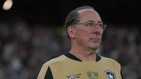 RJ - RIO DE JANEIRO - 11/09/2025 - COPA DO BRASIL 2025, BOTAFOGO X VASCO - John Charles Textor CEO do Botafogo durante partida contra o Vasco no estadio Engenhao pelo campeonato Copa Do Brasil 2025.