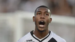 RJ - RIO DE JANEIRO - 05/10/2025 - BRASILEIRO A 2025, VASCO X VITORIA - Rayan jogador do Vasco comemora seu gol durante partida contra o Vitoria no estadio Sao Januario pelo campeonato Brasileiro A 2025.