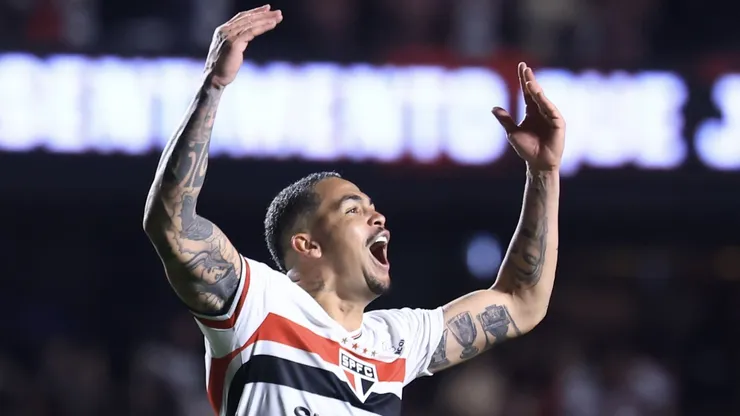 Luciano é o maior 'lei do ex' do Brasileirão; Grêmio é a maior vítima — Foto Marcello ZambranaAGIF