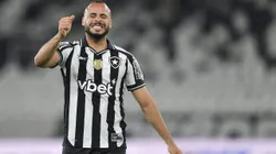 RJ - RIO DE JANEIRO - 01/10/2025 - BRASILEIRO A 2025, BOTAFOGO X BAHIA - Arthur Cabral jogador do Botafogo durante partida contra o Bahia no estadio Engenhao pelo campeonato Brasileiro A 2025. Foto: Thiago Ribeiro/AGIF