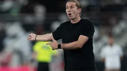 RJ - RIO DE JANEIRO - 15/10/2025 - BRASILEIRO A 2025, BOTAFOGO X FLAMENGO - Filipe Luis tecnico do Flamengo durante partida contra o Botafogo no estadio Engenhao pelo campeonato Brasileiro A 2025. Foto: Jorge Rodrigues/AGIF
