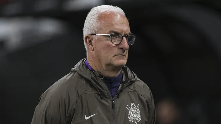 Dorival chegou ao Time do Povo em abril