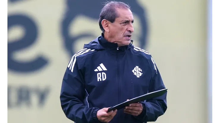 Ramaón Díaz em trabalho no CT Parque Gigante