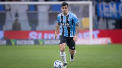 RS - PORTO ALEGRE - 24/09/2025 - BRASILEIRO A 2025, GREMIO X BOTAFOGO - Franco Cristaldo jogador do Gremio durante partida contra o Botafogo no estadio Arena do Gremio pelo campeonato Brasileiro A 2025. Foto: Maxi Franzoi/AGIF