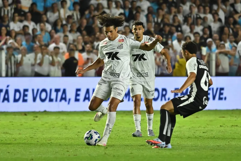 Santos venceu o Corinthians pelo Brasileirão. Foto: Jota Erre/AGIF