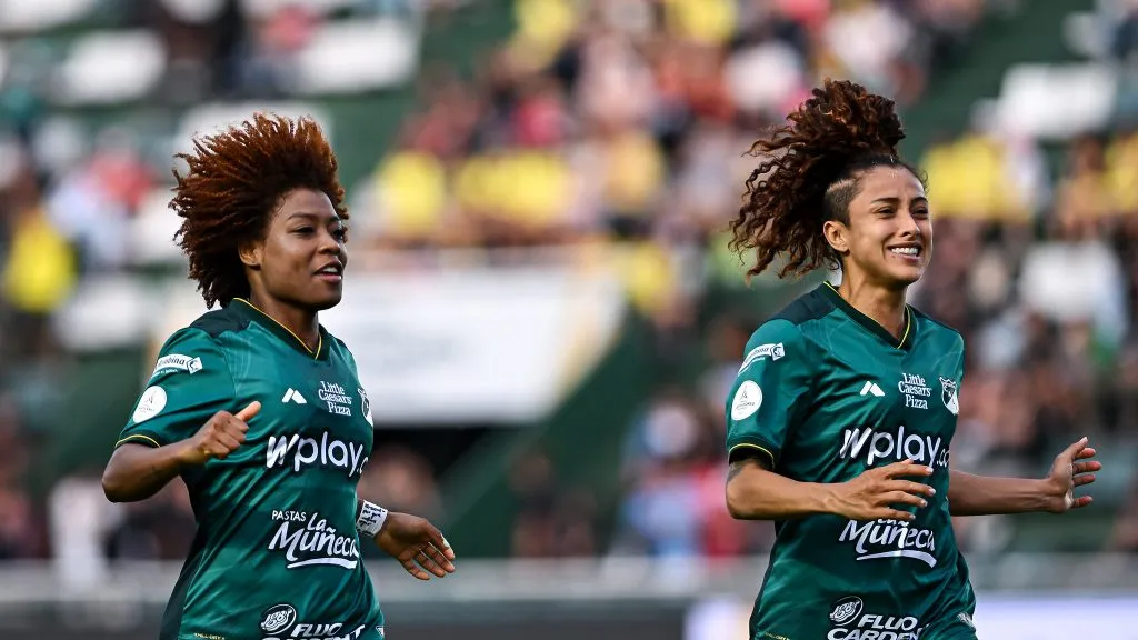 Jogadoras do Deportivo Cali em campo pela Libertadores Feminina