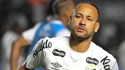 Emerson Leão critica duramente Neymar e diz que atacante do Santos não serve de 'exemplo de nada' — Foto Jota ErreAGIF