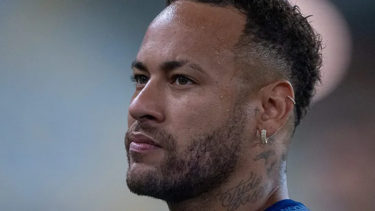 Neymar tem futuro incerto no Santos.