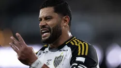 Hulk é "caçado" em Corinthians x Atlético-MG na Neo Química Arena.
