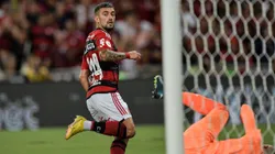 RJ - RIO DE JANEIRO - 08/11/2023 - BRASILEIRO A 2023, FLAMENGO X PALMEIRAS - Arrascaeta jogador do Flamengo comemora seu gol durante partida contra o Palmeiras no estadio Maracana pelo campeonato Brasileiro A 2023. Foto: Thiago Ribeiro/AGIF