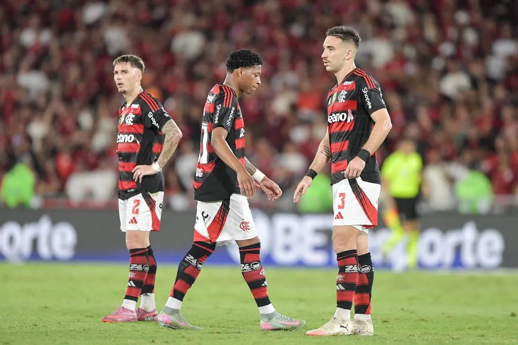 Plata jogador do Flamengo durante partida contra o Cruzeiro no estadio Maracana pelo campeonato Brasileiro A 2025. Foto: Thiago Ribeiro/AGIF