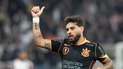 Yuri Alberto comemorou a vitória do Corinthians. Foto: Joisel Amaral/AGIF