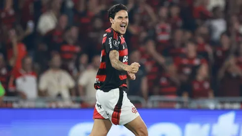 Pedro, atacante do Flamengo em partida pelo campeonato brasileiro (Foto: Buda Mendes/Getty Images)