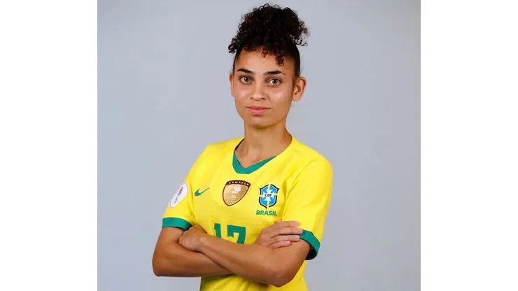 Isa Caroline é convocada para o lugar de Debinha. Foto: Divulgação/CBF