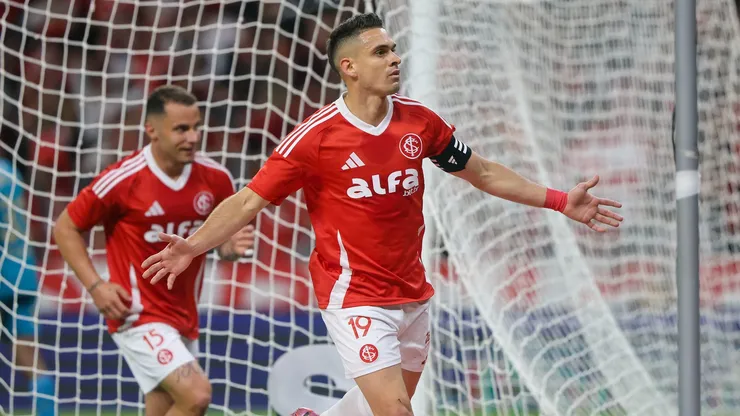 Rafael Borré, atacante do Inter em partida pelo campeonato brasileiro (Foto: Ricardo Duarte/SCI)