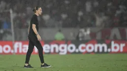 Filipe Luís técnico do Flamengo durante partida contra o Palmeiras - Foto: Thiago Ribeiro/AGIF