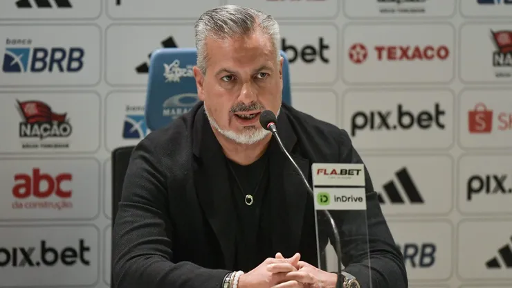 José Boto durante coletiva pelo Flamengo - Foto: Thiago Ribeiro/AGIF