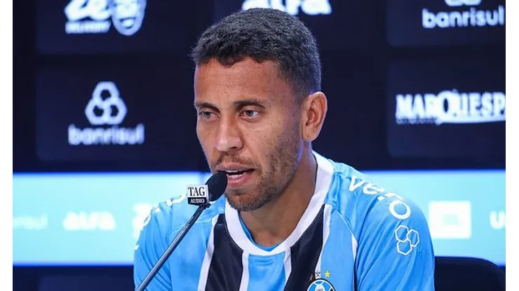 Marcos Rocha pelo Grêmio. Foto: Luca Uebel/Grêmio