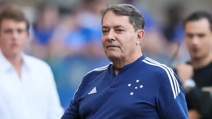 Pedro Lourenço é informado que pode perder joia da base para futebol alemão