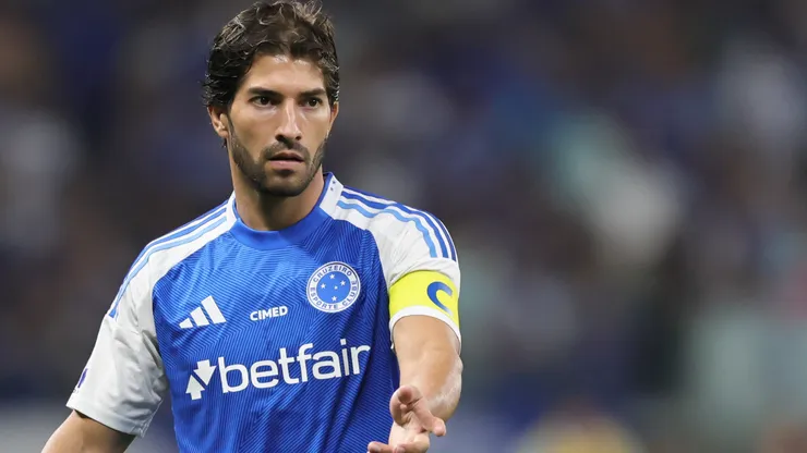 Lucas Silva durante a partida entre Cruzeiro x Fortaleza - Foto: Gilson Lobo/AGIF