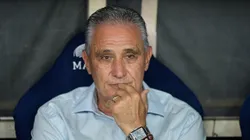 RJ - RIO DE JANEIRO - 29/09/2024 - BRASILEIRO A 2024, FLAMENGO X ATHLETICO-PR - Tite tecnico do Flamengo durante partida contra o Athletico-PR no estadio Maracana pelo campeonato Brasileiro A 2024. Foto: Thiago Ribeiro/AGIF
