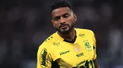 Lateral deu a sua opinião - Foto: Ettore Chiereguini/AGIF.