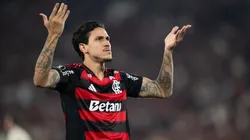 Pedro comemorando pelo Flamengo no Maracanã - Foto: Jorge Rodrigues/AGIF