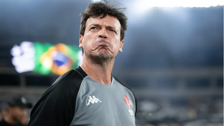 Fernando Diniz no comando do Vasco da Gama em 2025 - Jorge Rodrigues/AGIF