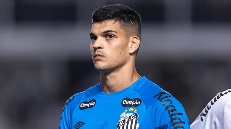Brazão cometeu um pênalti bizarro no jogo