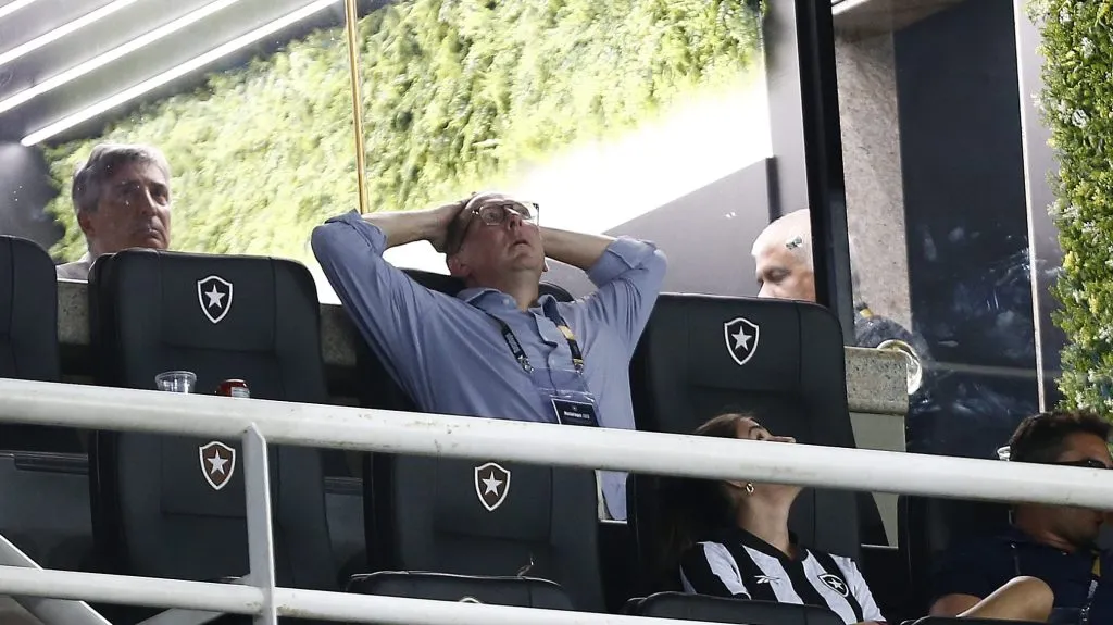 John Textor minimiza fase do Botafogo na temporada – Foto: Wagner Meier/Getty Images