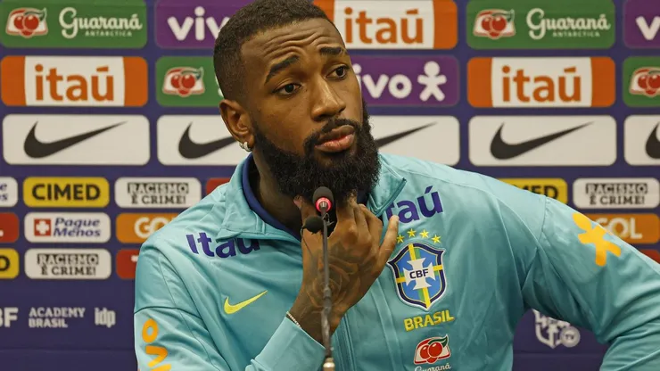 Gerson durante entrevista coletiva pela Seleção Brasileira, em 2024. Foto: Rafael Ribeiro/CBF