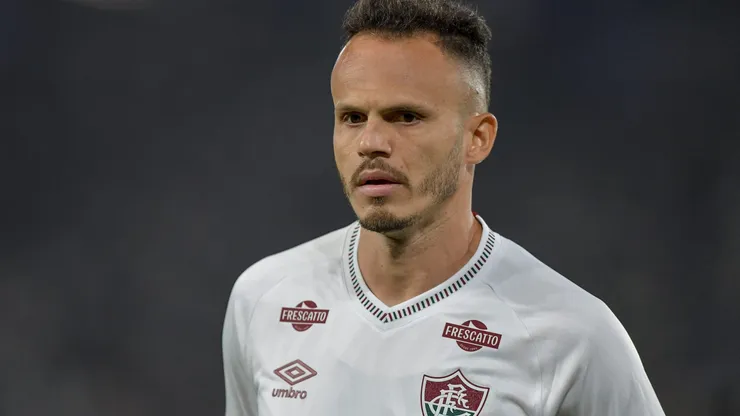 Lateral deu a sua opinião - Foto: Thiago Ribeiro/AGIF.