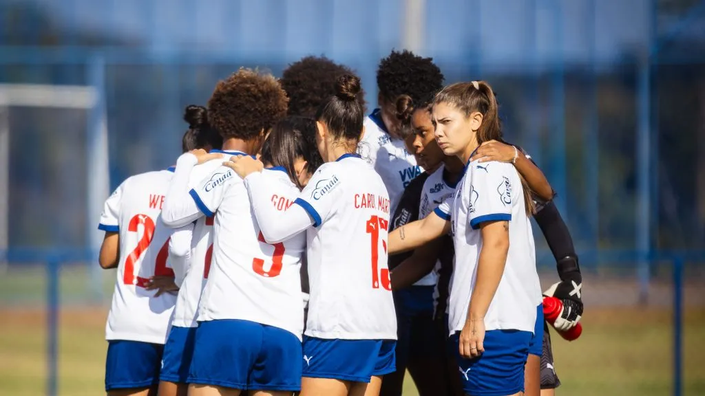 Jogadoras do Bahia em campo