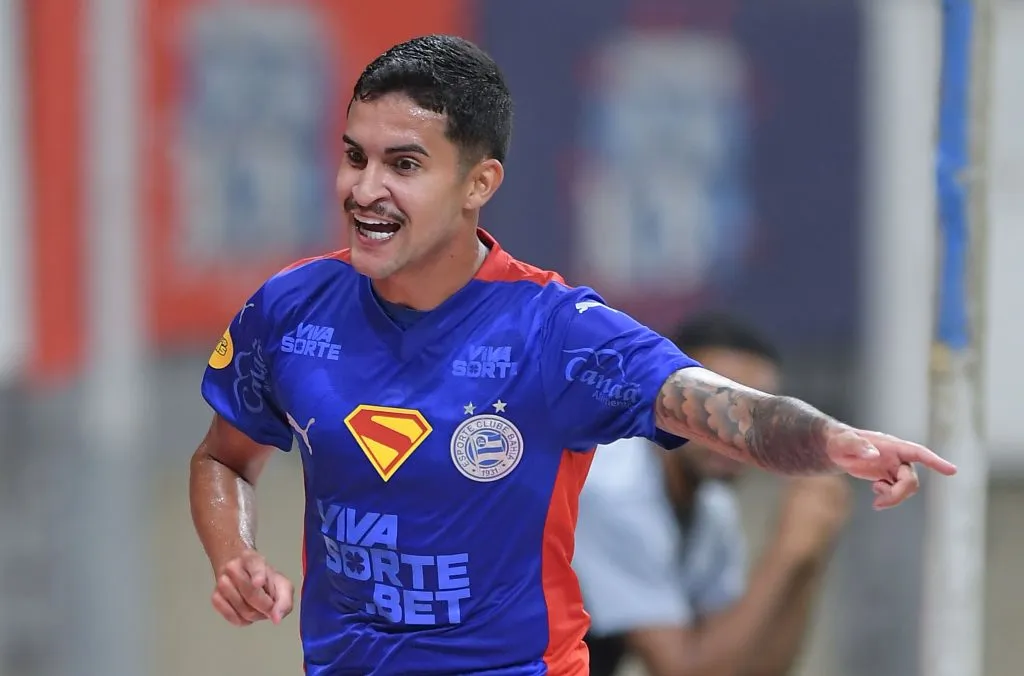 Rodrigo Nestor jogador do Bahia comemora seu gol durante partida contra o Grêmio – Foto: Jhony Pinho/AGIF