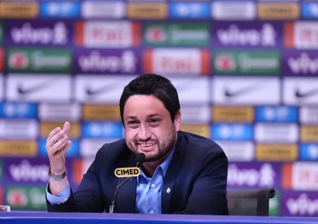 Arthur Elias convoca seleção para amistosos. Foto: Lívia Villas Boas/CBF