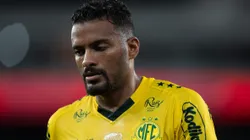 Reinaldo, em alta no Mirassol, quase foi parar no Santos no início do ano