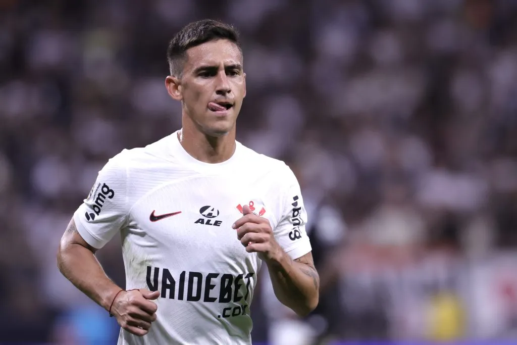 Rojas no jogo entre Corinthians x Ponte Preta. Foto: Marcello Zambrana/AGIF