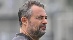 Alexandre Mattos recebe ordem de Marcelo Teixeira para cobrar jogadores do Santos