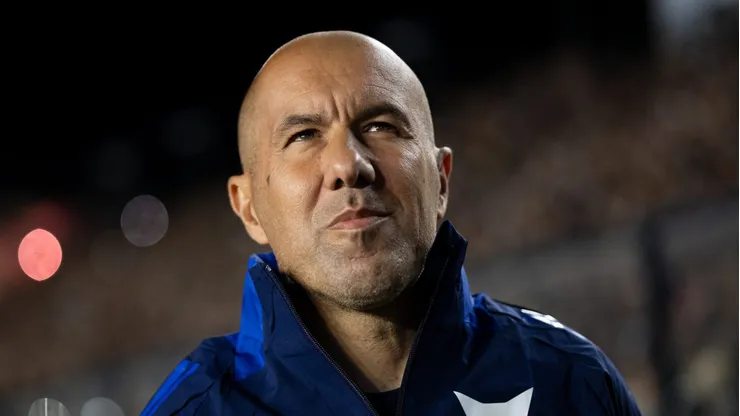 Leonardo Jardim durante derrota para o Cruz-Maltino