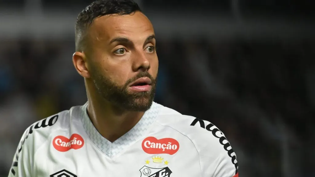 Guilherme deve ser liberado na próxima janela de transferência – Foto: Jota Erre/AGIF