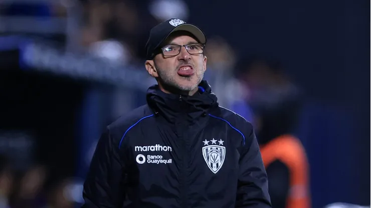 Javier Rabanal durante o empate de ontem (21)