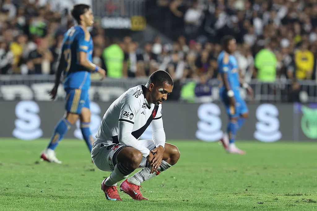Vasco vem levando a pior diante do Corinthians. Foto: Wagner Meier/Getty Images)