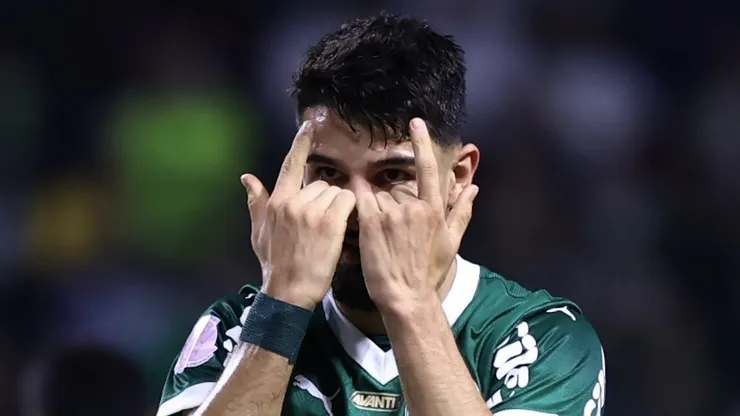 SP - SAO PAULO - 01/10/2025 - BRASILEIRO A 2025, PALMEIRAS X VASCO - Flaco Lopez jogador do Palmeiras comemora seu gol durante partida contra o Vasco no estadio Arena Allianz Parque pelo campeonato Brasileiro A 2025. Foto: Marcello Zambrana/AGIF