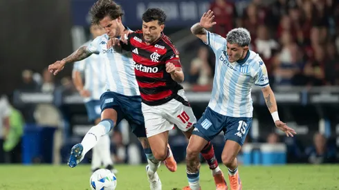 De Arrascaeta jogador do Flamengo durante partida contra o Racing no estadio Maracana pelo campeonato Copa Libertadores 2025. Foto: Jorge Rodrigues/AGIF