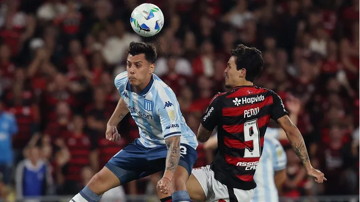 Racing de Nazareno Colombo dificultou a vida dos atacantes do Flamengo no Maracanã (Photo by Wagner Meier)
