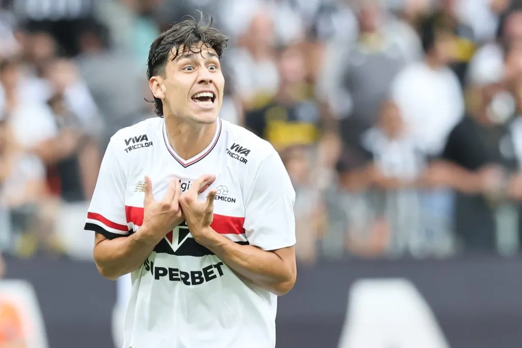 Venda deNestor fará o São Paulo quitar a dívida com Ferraresi . Foto: Gilson Lobo/AGIF