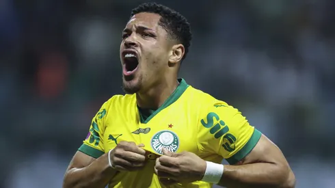 Vitor Roque está em alta no mercado da bola e pode acabar saindo em breve