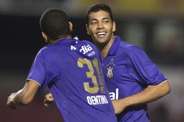 A camisa roxa do Corinthians. Foto: Daniel Augusto Jr./Agência Corinthians