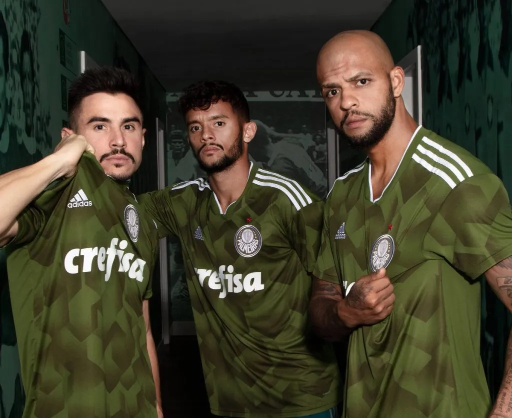 A camisa verde-oliva do Palmeiras. Foto: Divulgação/Palmeiras