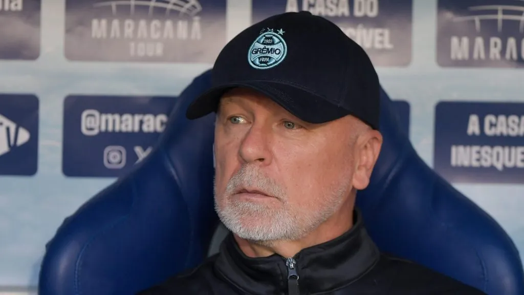 Mano Menezes no Grêmio. Foto: Thiago Ribeiro/AGIF